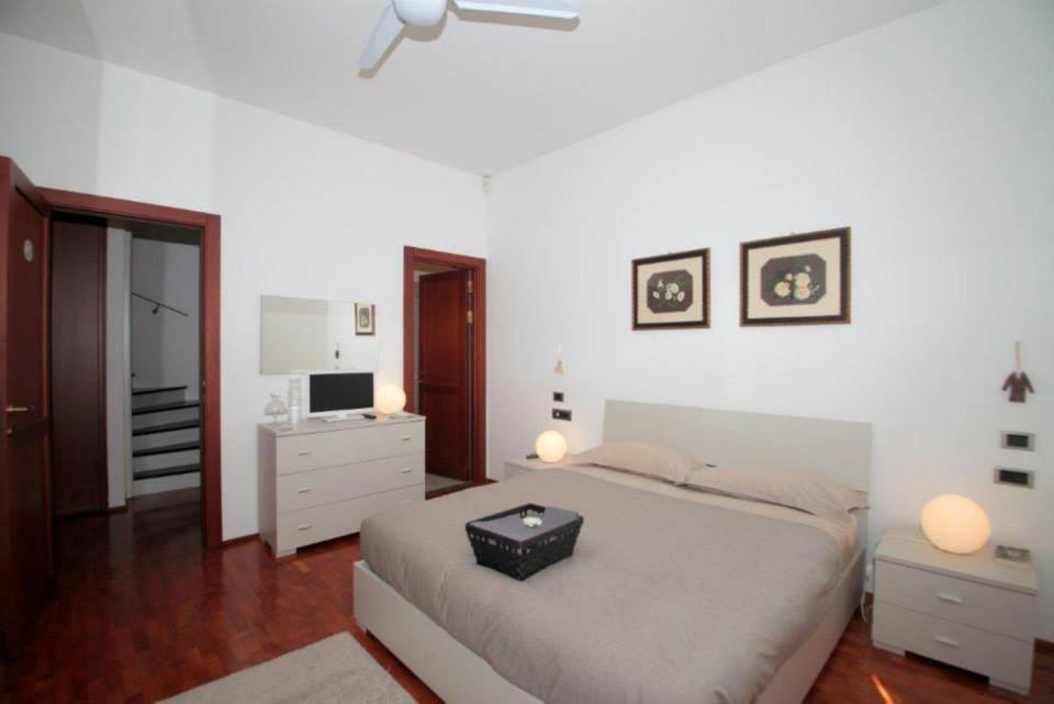 Bed and Breakfast Casa Ceruti Villa Guardia Zewnętrze zdjęcie